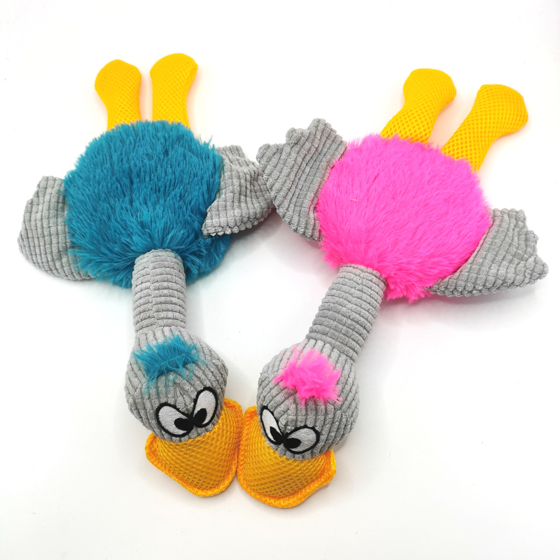 Anatra di peluche con tre squeakers